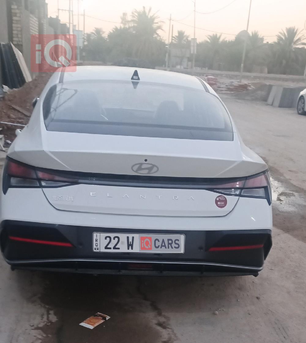 هيونداي النترا